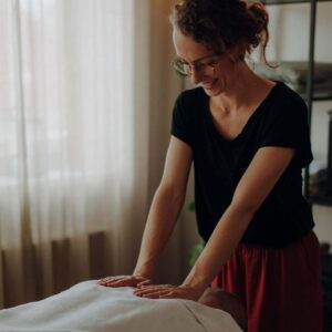 Massage Leeuwarden Massage therapeut centrum Satori - Lizette Hof