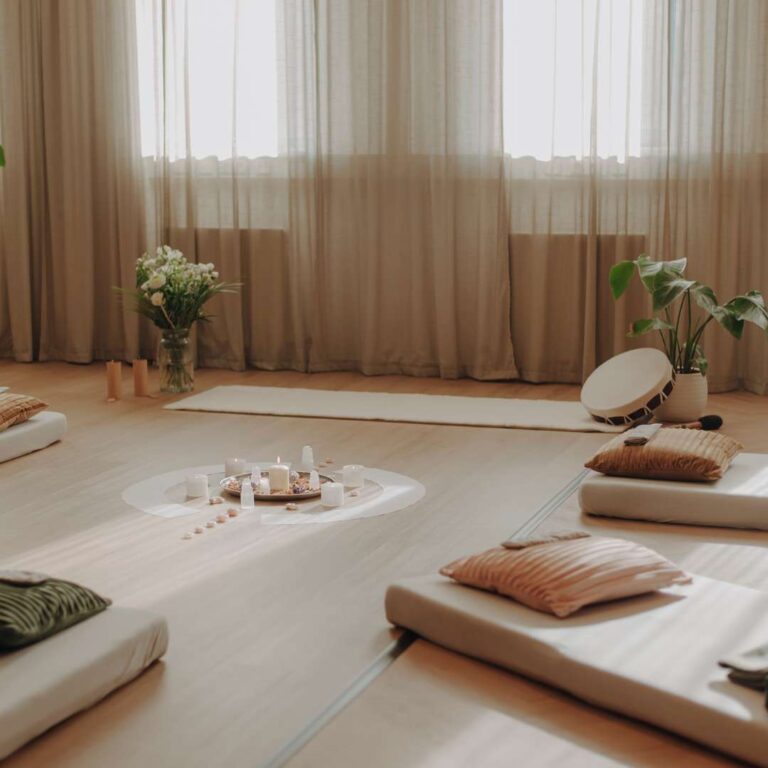 cacaoceremonie cacao en yoga nidra cirkel vrouwencirkel cassandra woudstra lizette hof cacaoceremonie leeuwarden cacaoceremonie friesland