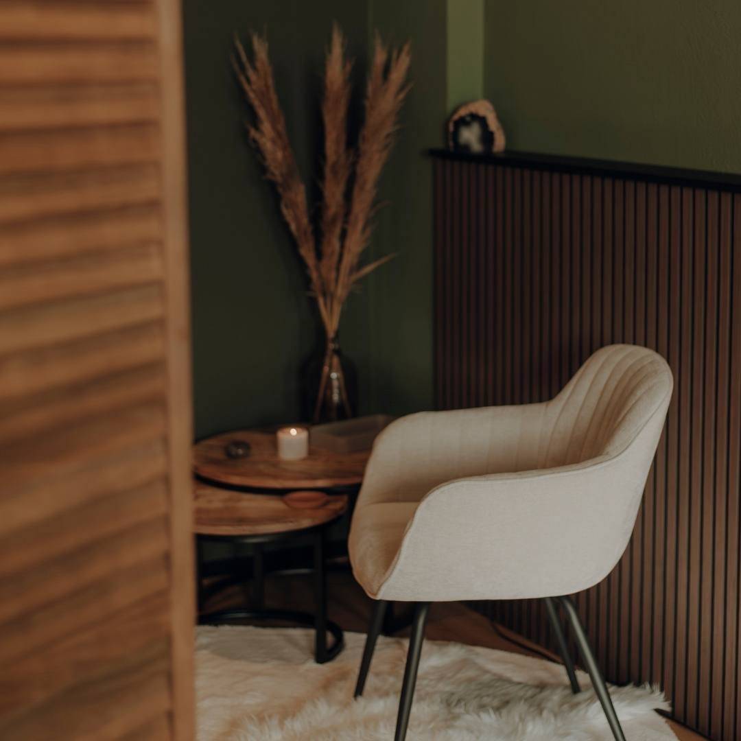 Reiki Ademwerk Ademcoach Leeuwarden Cacaoceremonie Ademcirkel Massage Leeuwarden Massage therapeut centrum Satori - Lizette Hof